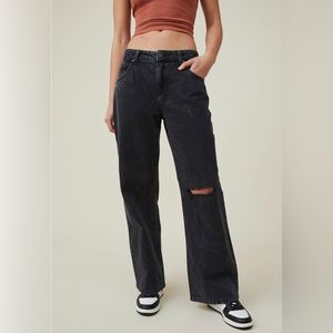 **NEVER WORN** Brand:Cotton On, Low rise, Black, SIZE 10, women jeans.